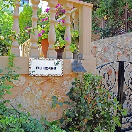 Villa Kingfisher